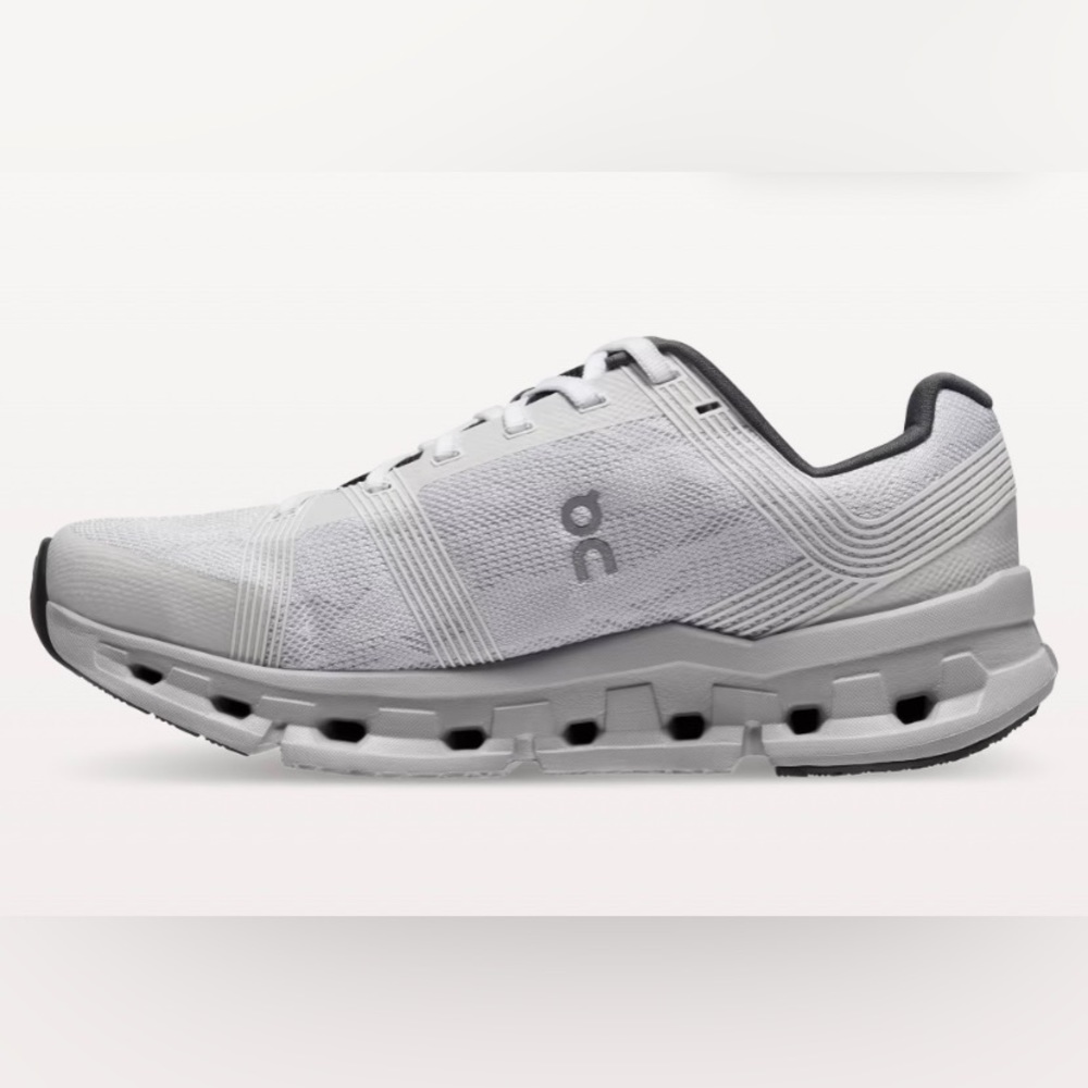 On. Cloudgo Women’s Shoes in White/Glacier